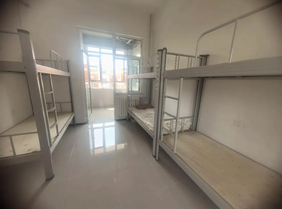 青岛优质高中详解—胶南一中(含25年招生计划、往年录取分数线、高考成绩等)(11) 青岛优质高中详解—胶南一中(含25年招生计划、往年录取分数线、高考成绩等)(11)