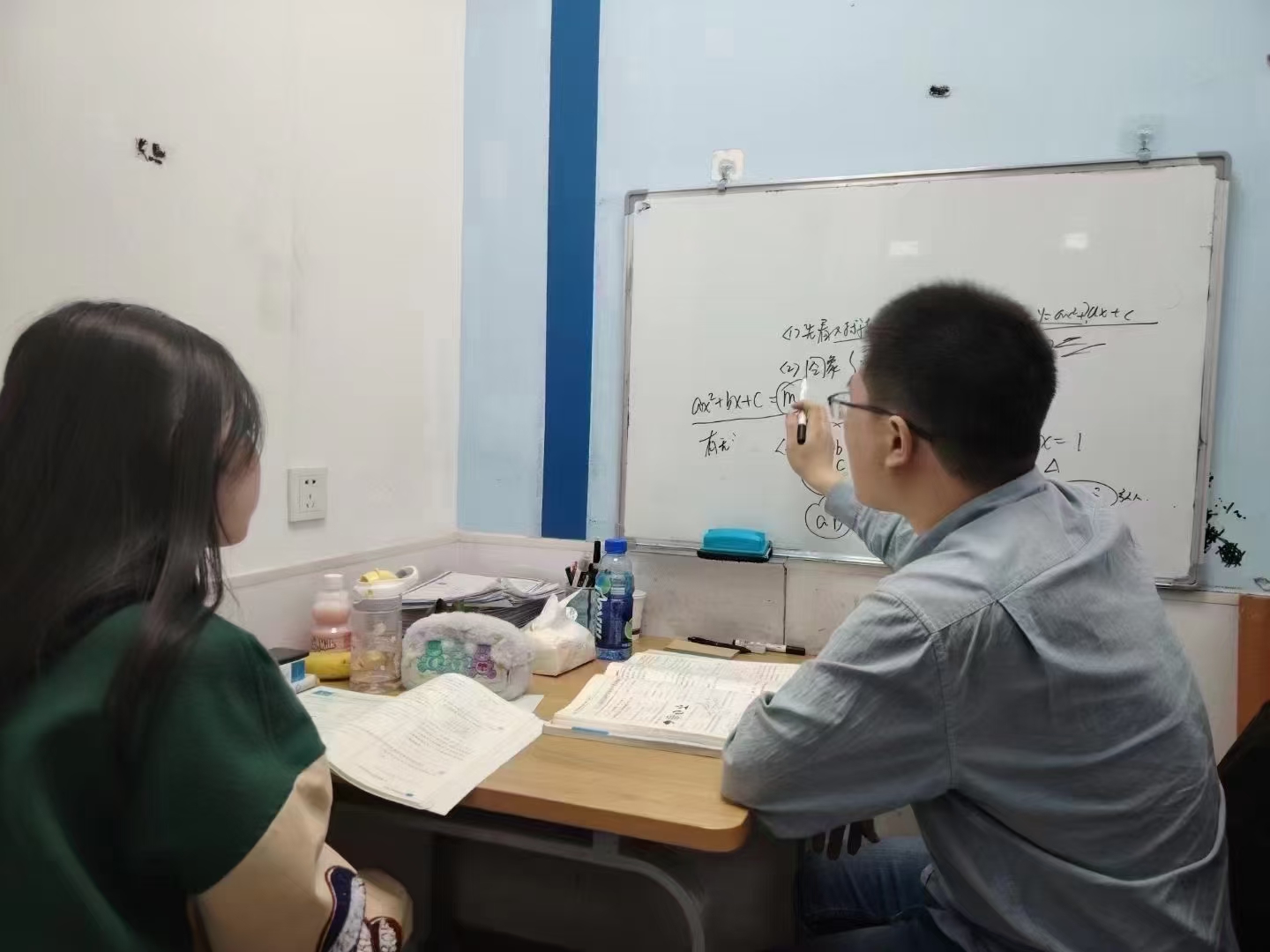 北京海淀/西城/昌平锐满分高一物理辅导:物理学习机构哪家好?推荐!(4) 北京海淀/西城/昌平锐满分高一物理辅导:物理学习机构哪家好?推荐!(4)