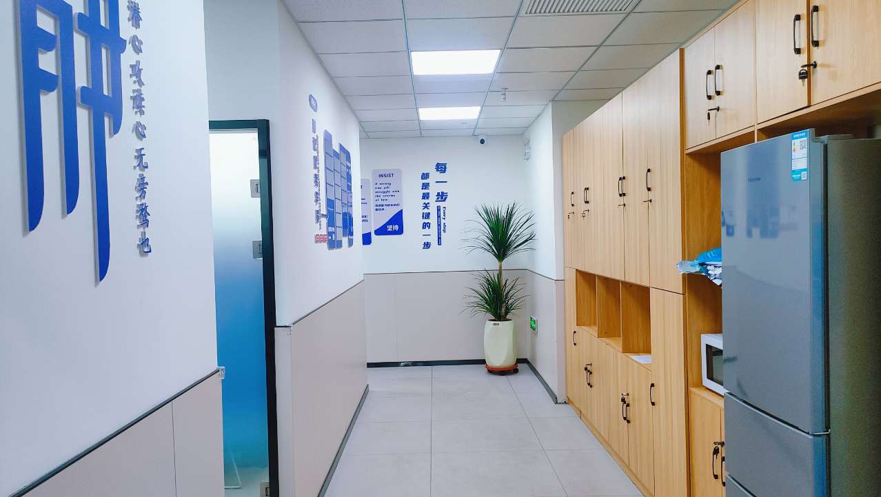 青岛崂山区初三数学/物理/化学一对一/小班课补课机构推荐_中考数学/物理/化学补课多少钱？(3)