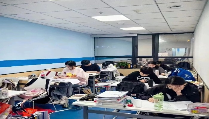 2026河北廊坊新高三辅导机构排行榜｜锐满分教育冲上首榜，冲刺高考！(3)